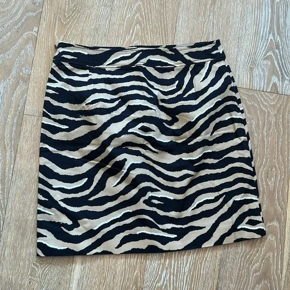 NWT Talbots Animal Print Skirt - Picture 6 of 7